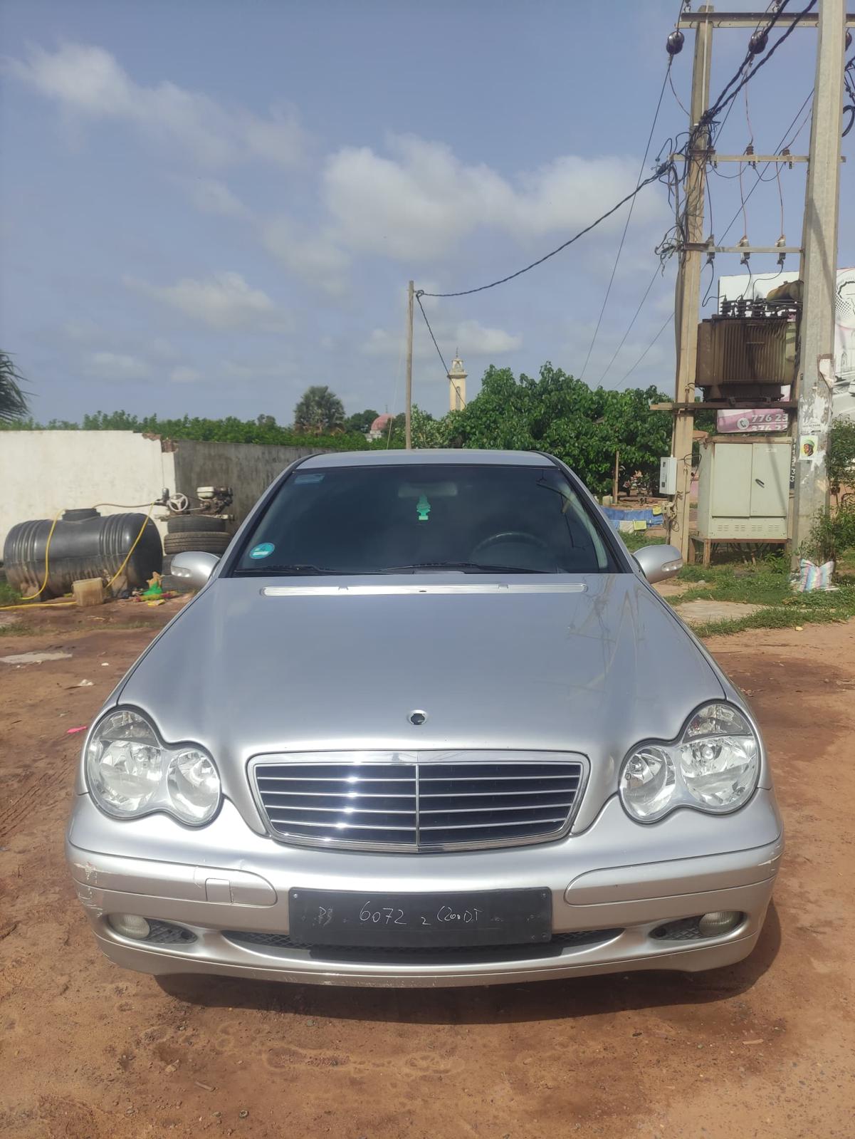 Verborgen schatten uit kelder en zolder opgekocht - antiek en waardevolle spullen Lochristi